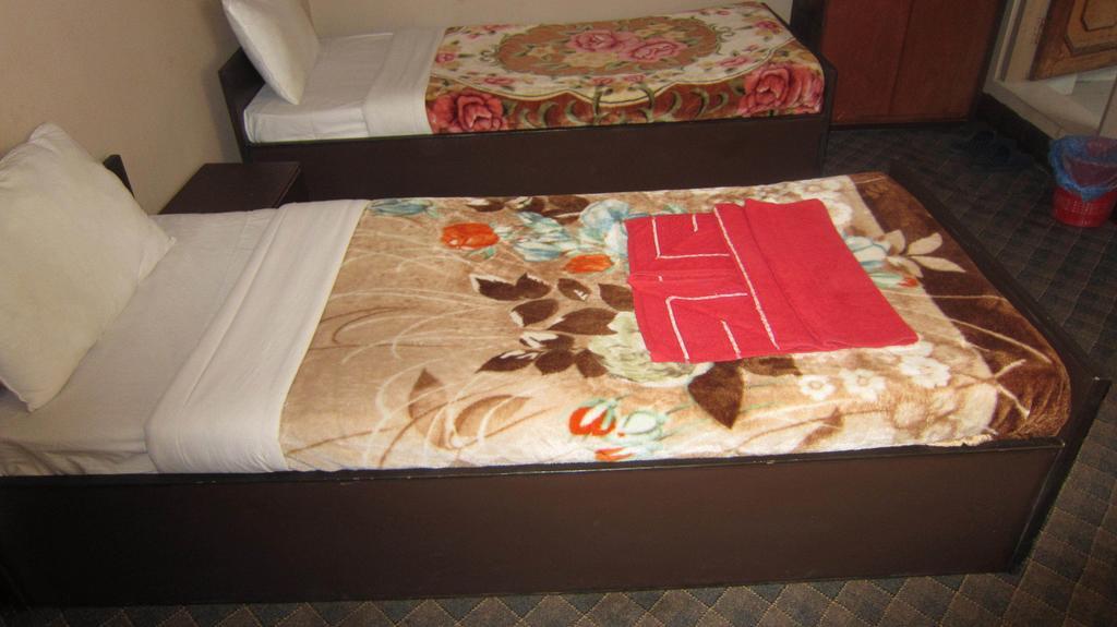 Hotel Aagaman Kathmandu Room photo